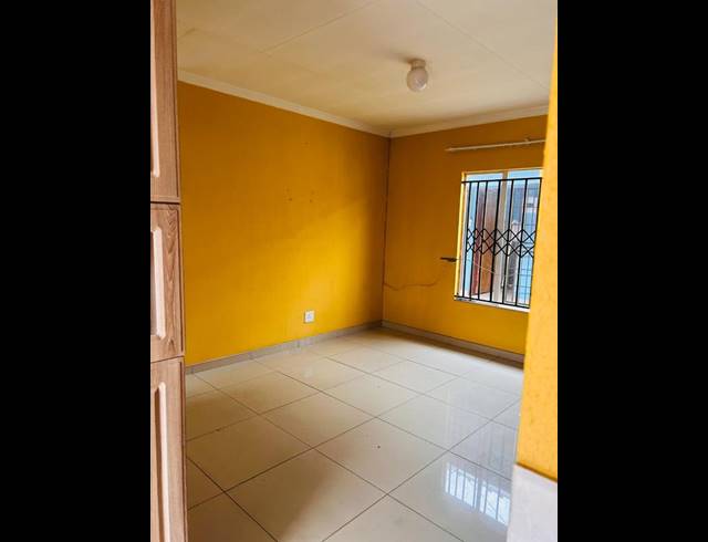 2 BEDROOM HOUSE FOR SALE IN NATURENA
